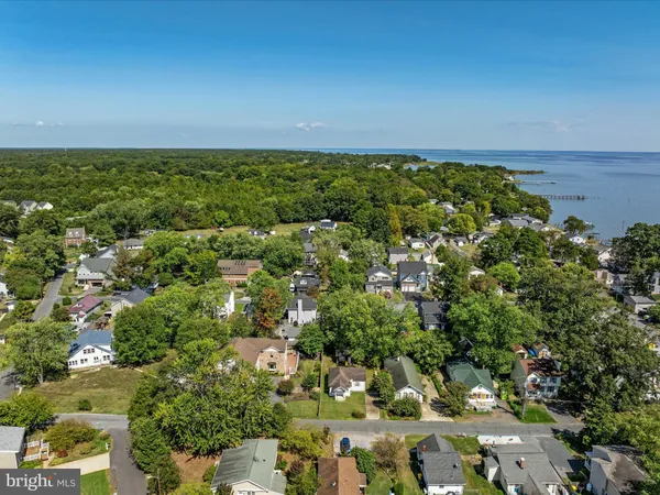 $687,500 | 610 East Marshall Avenue, Deale, MD 20751