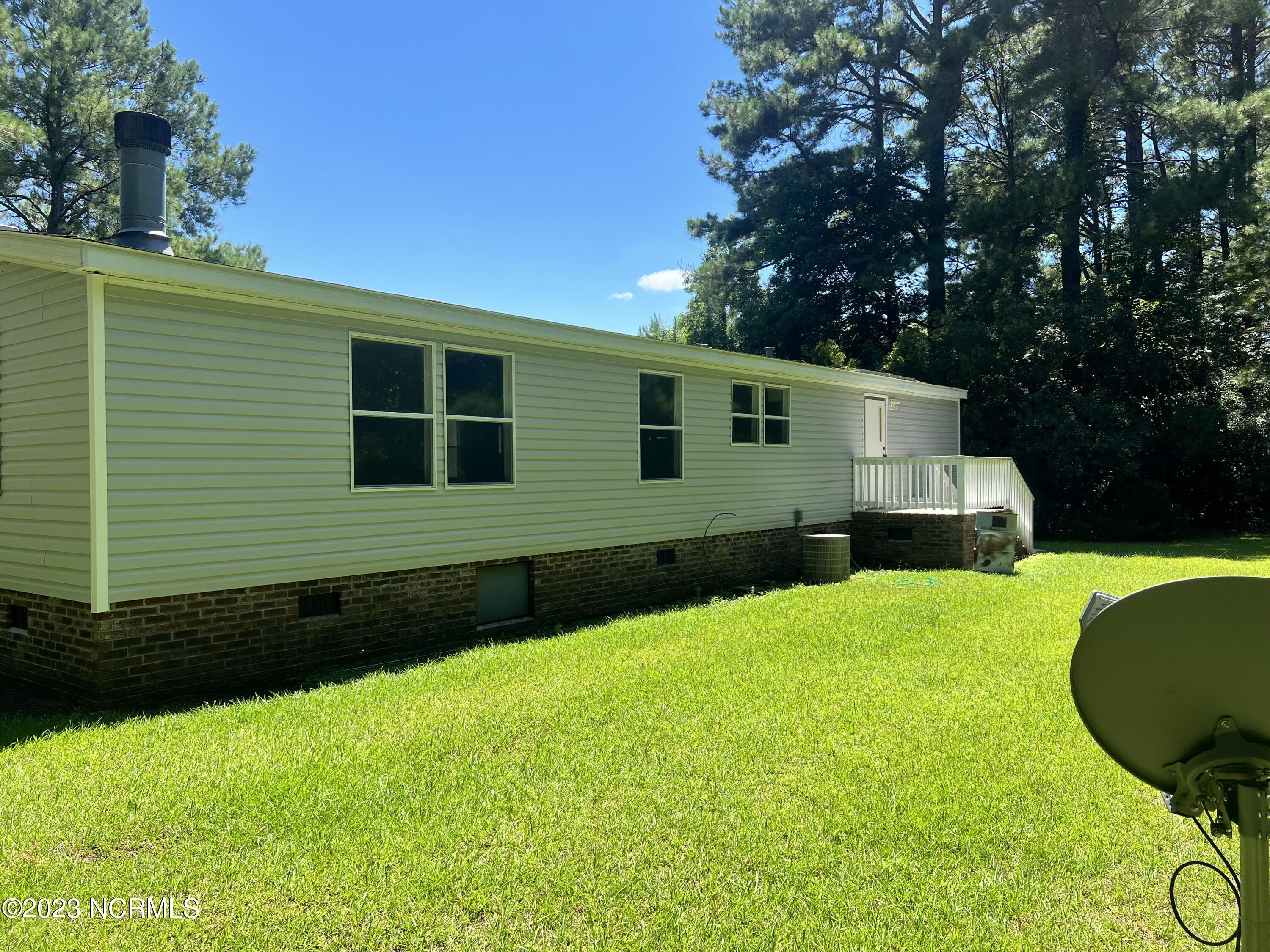 1444 Loop Road Bolton, NC 28423 - Photo 20 of 22 IMG-7356
