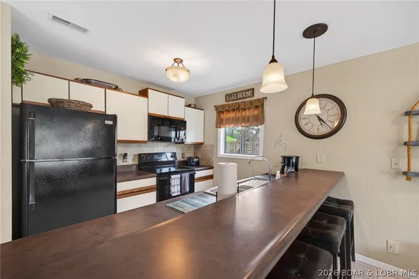 $259,900 | 131 Indian Pointe, Unit 131, Osage Beach, MO 65065