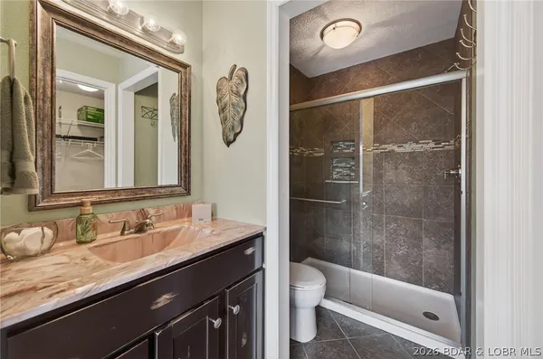 $259,900 | 131 Indian Pointe, Unit 131, Osage Beach, MO 65065