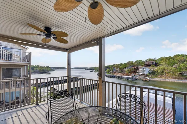 $259,900 | 131 Indian Pointe, Unit 131, Osage Beach, MO 65065