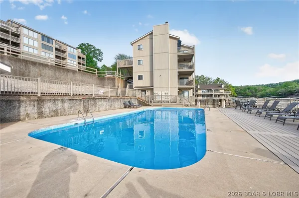 $259,900 | 131 Indian Pointe, Unit 131, Osage Beach, MO 65065
