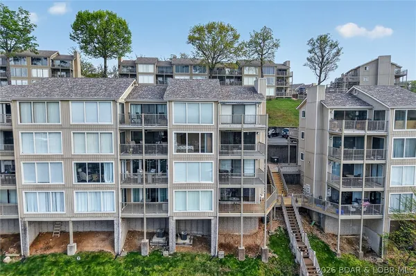 $259,900 | 131 Indian Pointe, Unit 131, Osage Beach, MO 65065