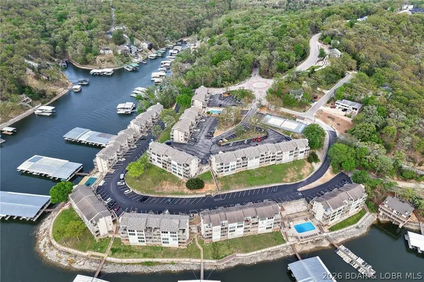 $259,900 | 131 Indian Pointe, Unit 131, Osage Beach, MO 65065