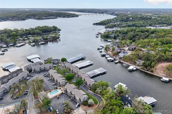 $259,900 | 131 Indian Pointe, Unit 131, Osage Beach, MO 65065