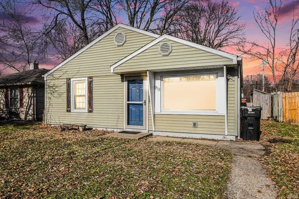 $129,000 | 933 Beale Street, South Bend, IN 46616