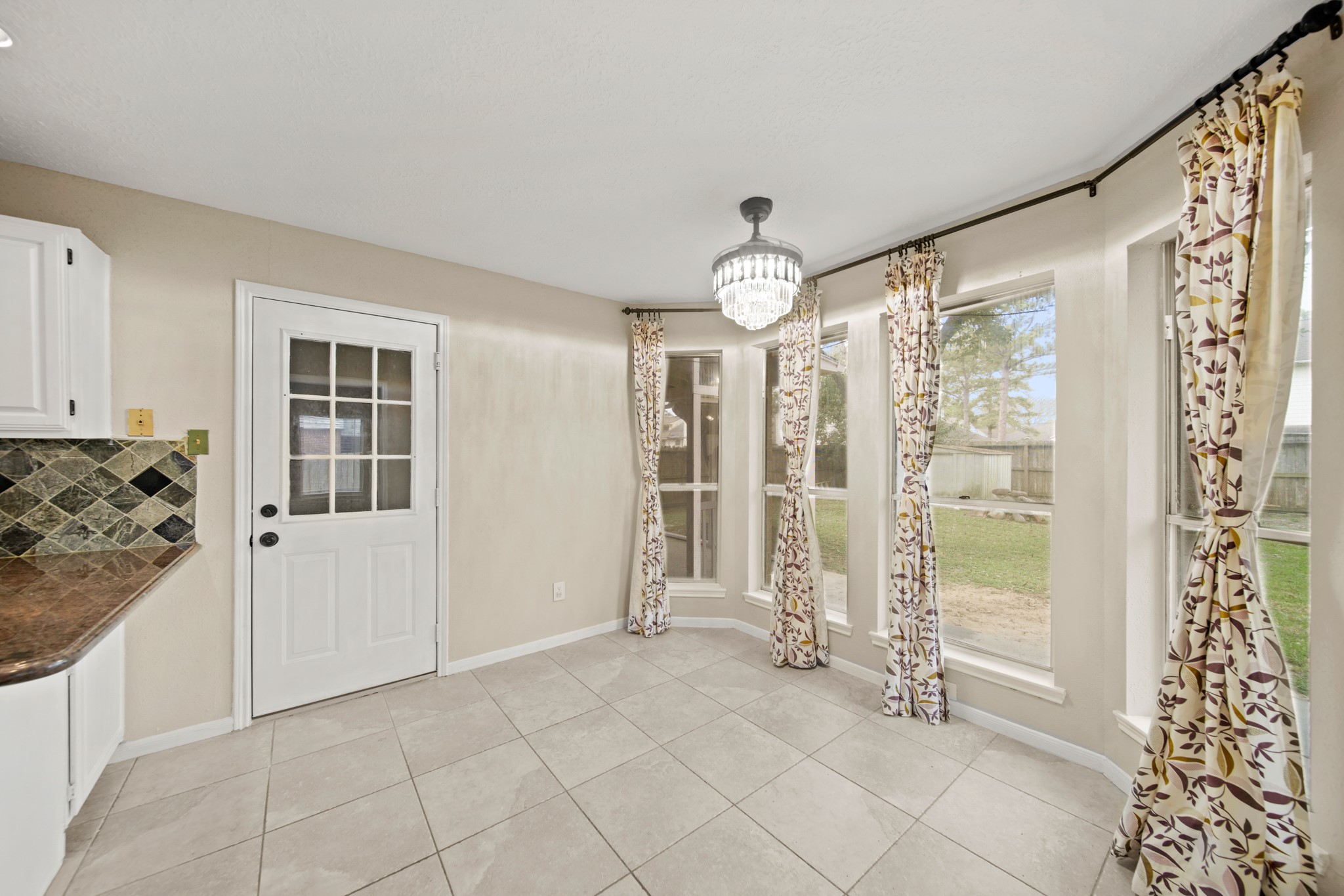 1503 New Cedars Drive Houston, TX 77062 - Photo 8 of 25