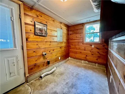 $225,000 | 124 North Pine Street, Gardner, KS 66030