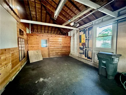 $225,000 | 124 North Pine Street, Gardner, KS 66030