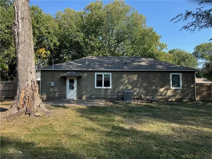 $225,000 | 124 North Pine Street, Gardner, KS 66030