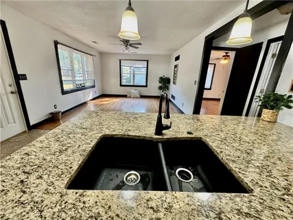 $225,000 | 124 North Pine Street, Gardner, KS 66030