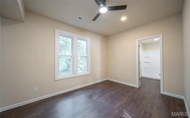 $189,000 | 127 West James Boulevard, St. James, MO 65559