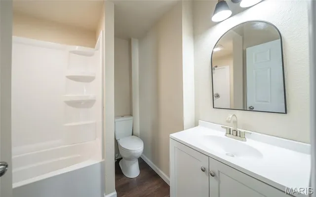 $189,000 | 127 West James Boulevard, St. James, MO 65559