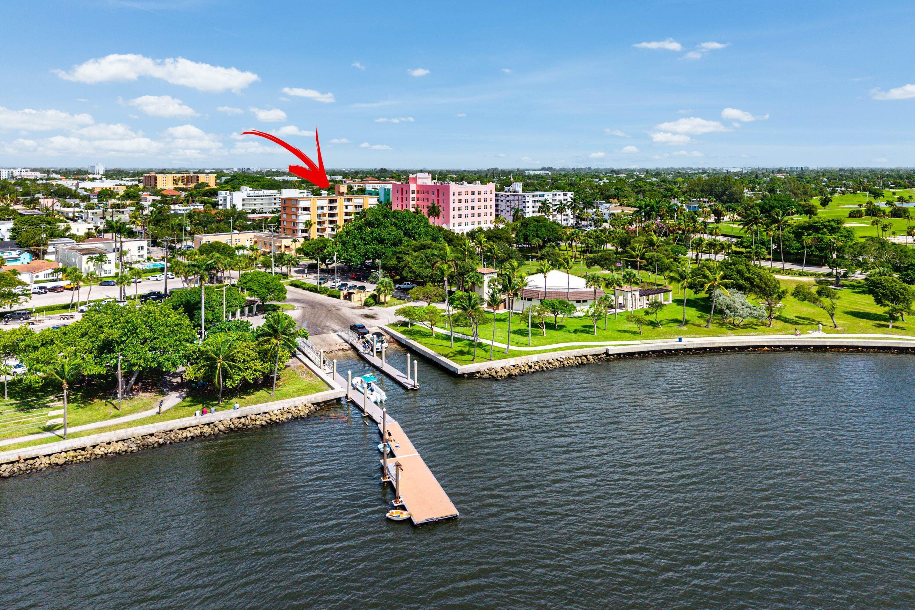 15 South Golfview Road, Unit 206 Lake Worth, FL 33460 - Photo 3 of 35 15 south Golfview rd