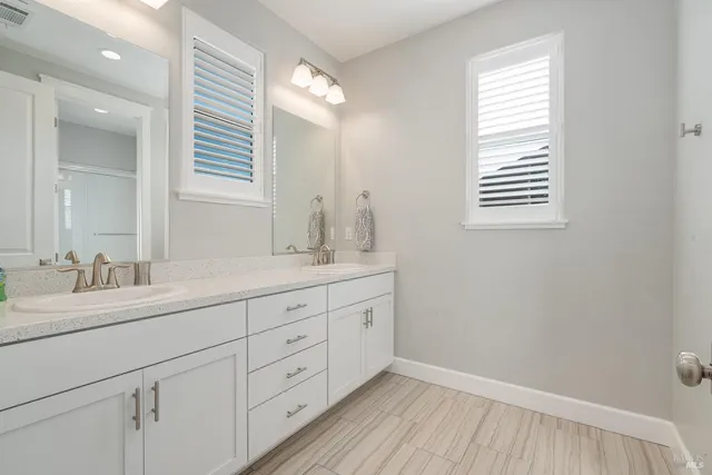 $1,525,000 | 1131 La Pintura Lane, Napa, CA 94558