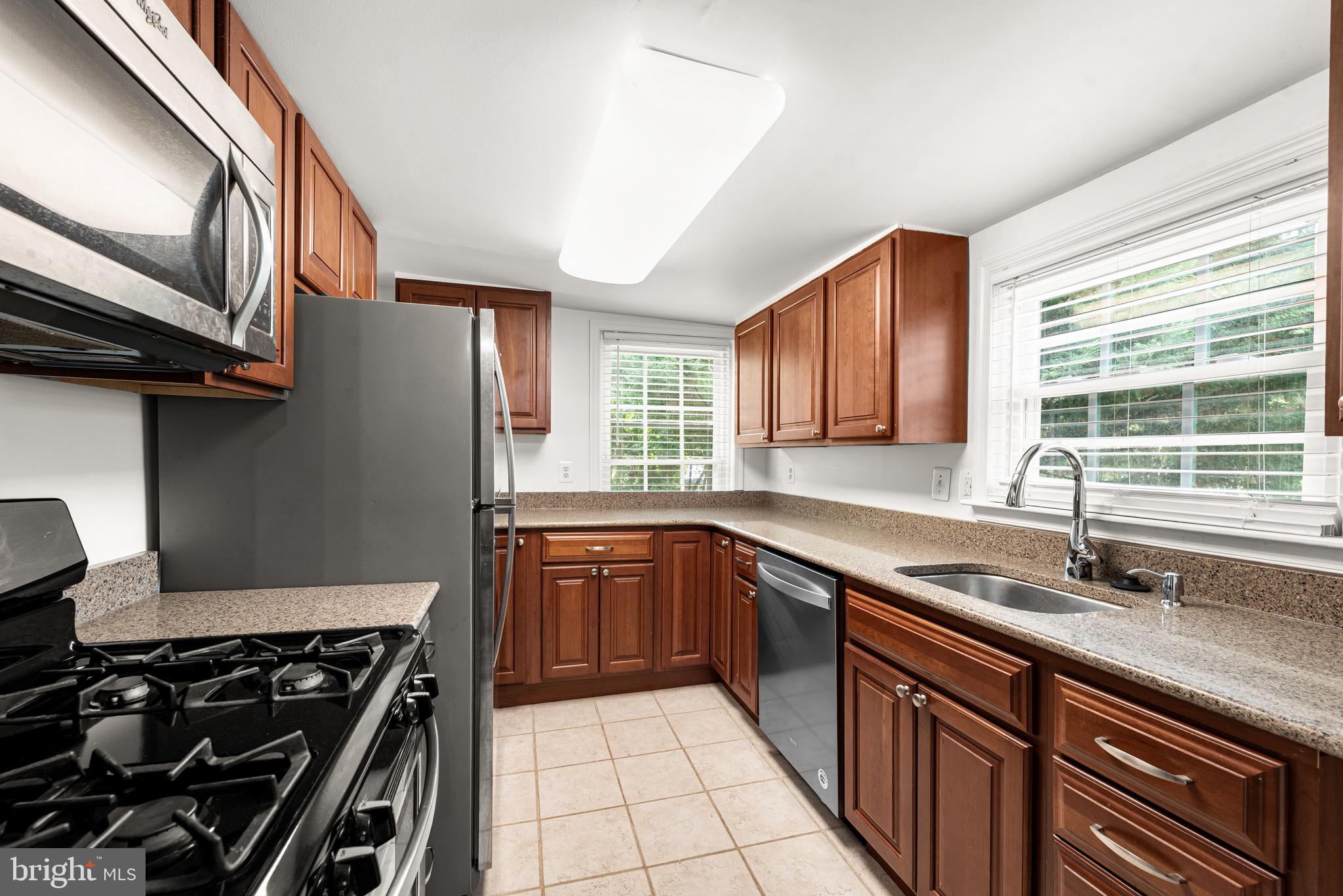 6204 Gernand Road Baltimore, MD 21209 - Photo 13 of 19