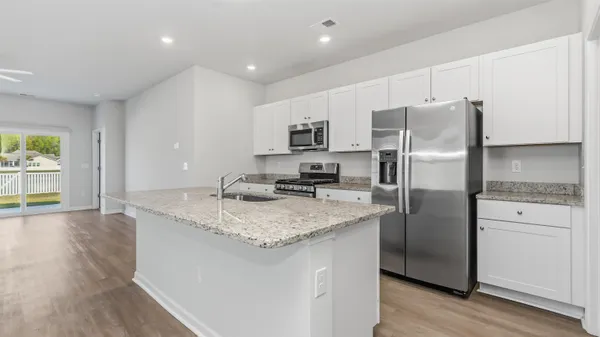 $3,550 | 8196 Forest Edge Drive, Myrtle Beach, SC 29579