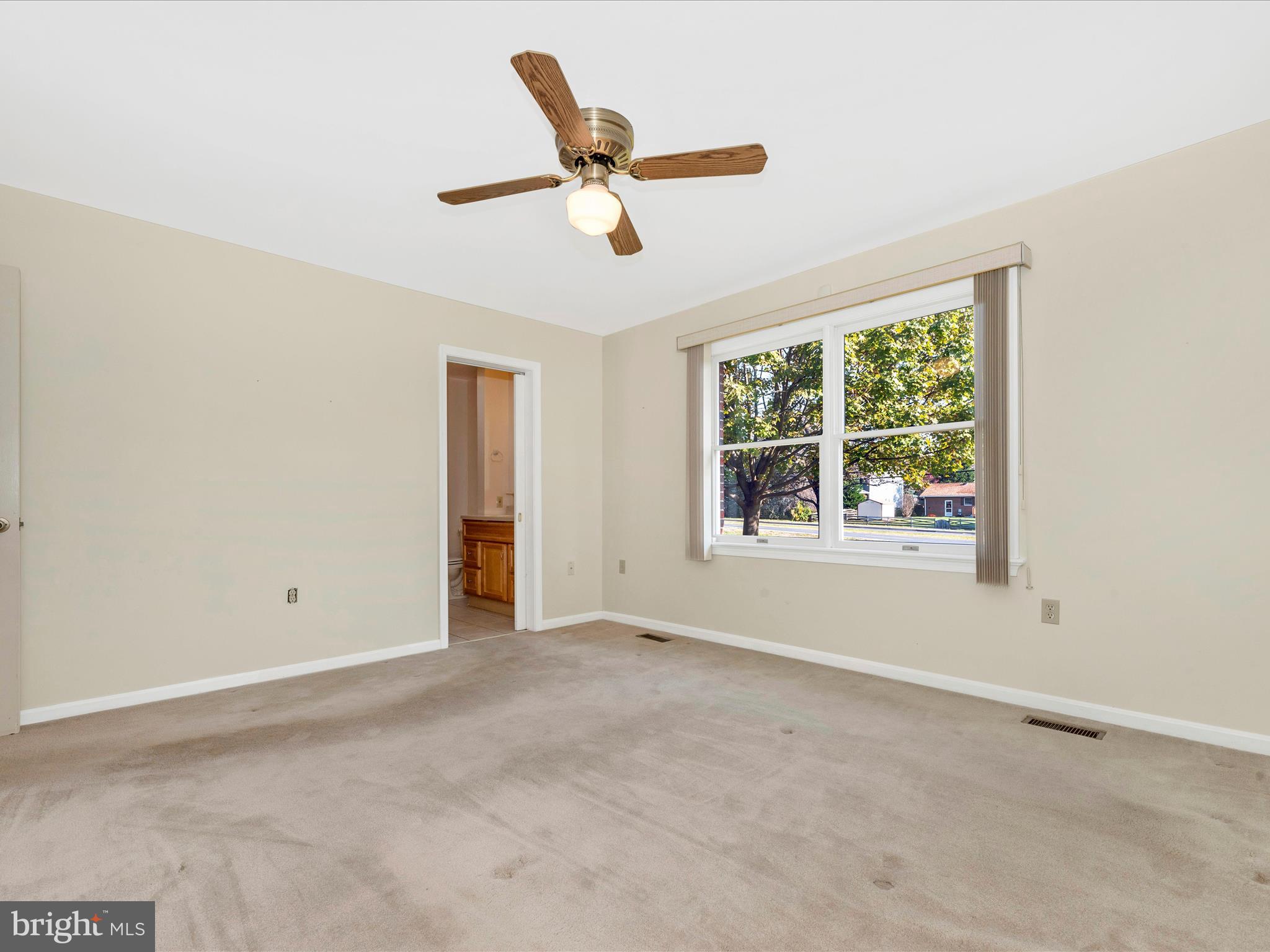 8170 Claiborne Drive Frederick, MD 21702 - Photo 27 of 70 a view of an empty room with a window