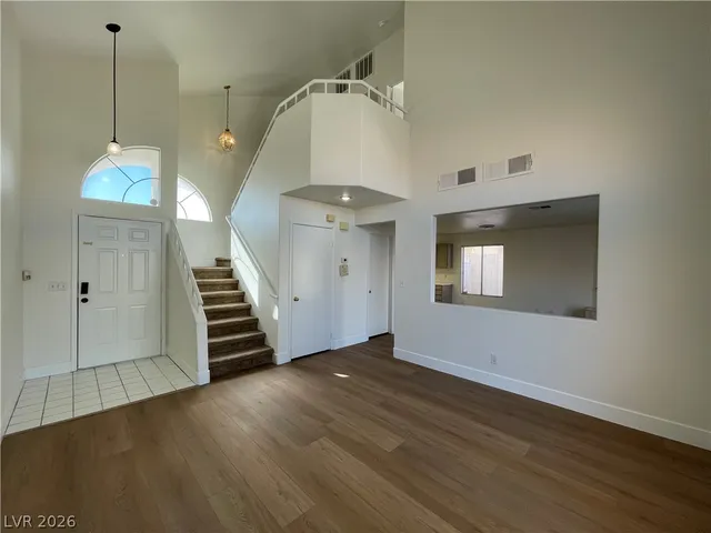 $1,800 | 8348 Pendragon Circle, Las Vegas, NV 89145