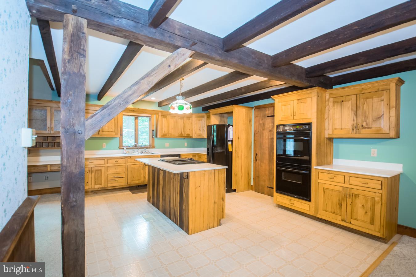 238 Wissinger Road Boyertown, PA 19512 - Photo 3 of 40 Gallery Image 3
