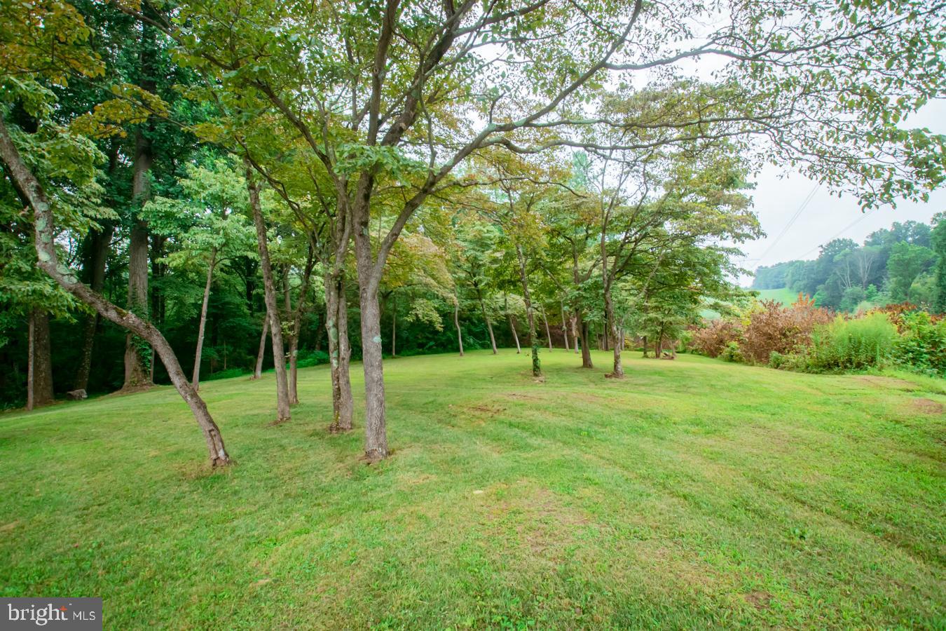 238 Wissinger Road Boyertown, PA 19512 - Photo 35 of 40 Gallery Image 35