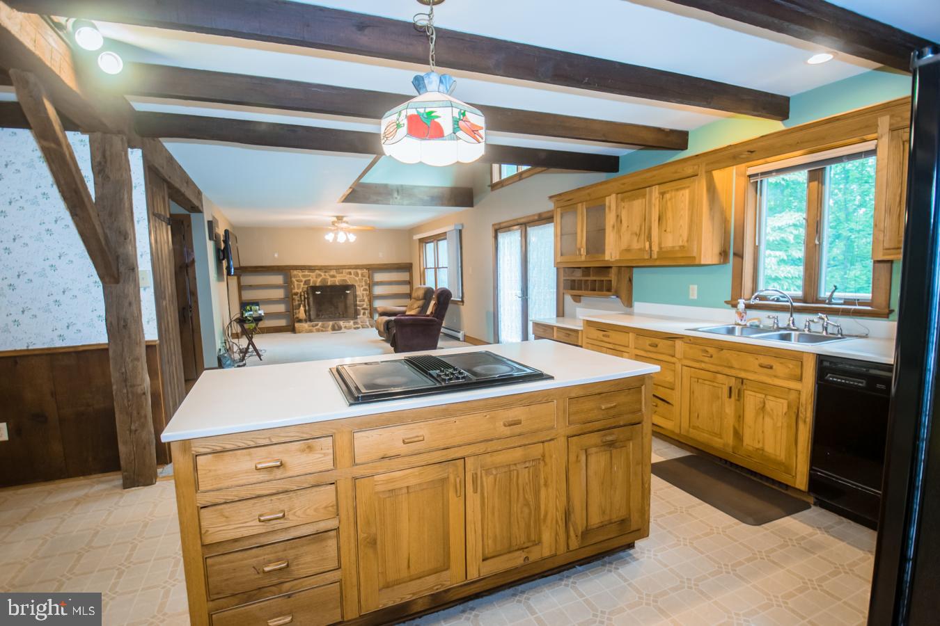 238 Wissinger Road Boyertown, PA 19512 - Photo 7 of 40 Gallery Image 7