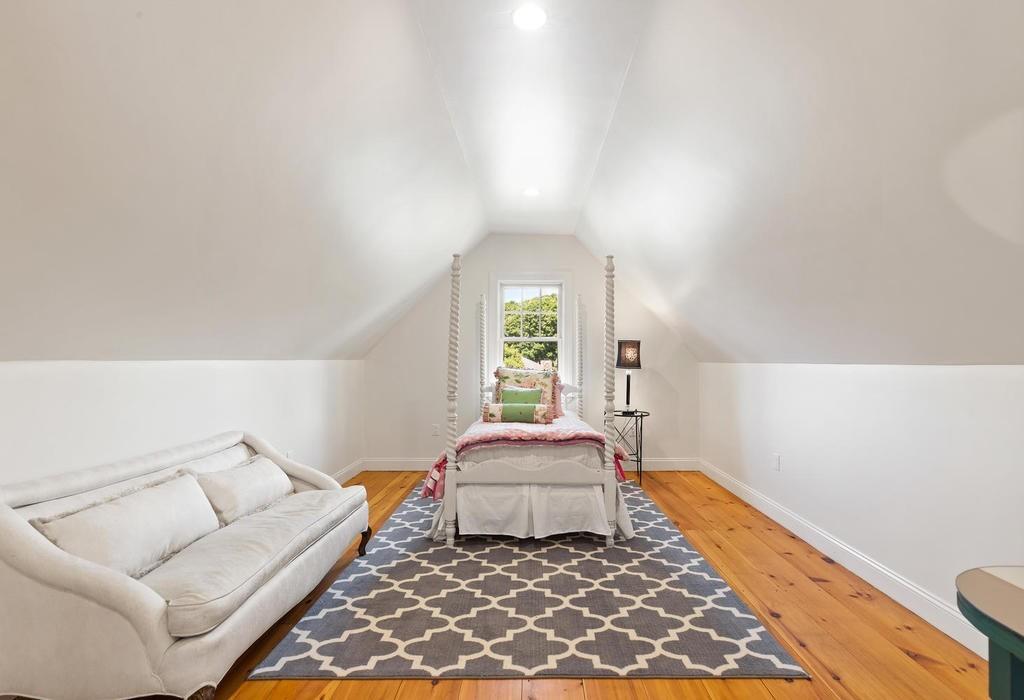 36 Winthrop Road Lexington, MA 02421 - Photo 23 of 38