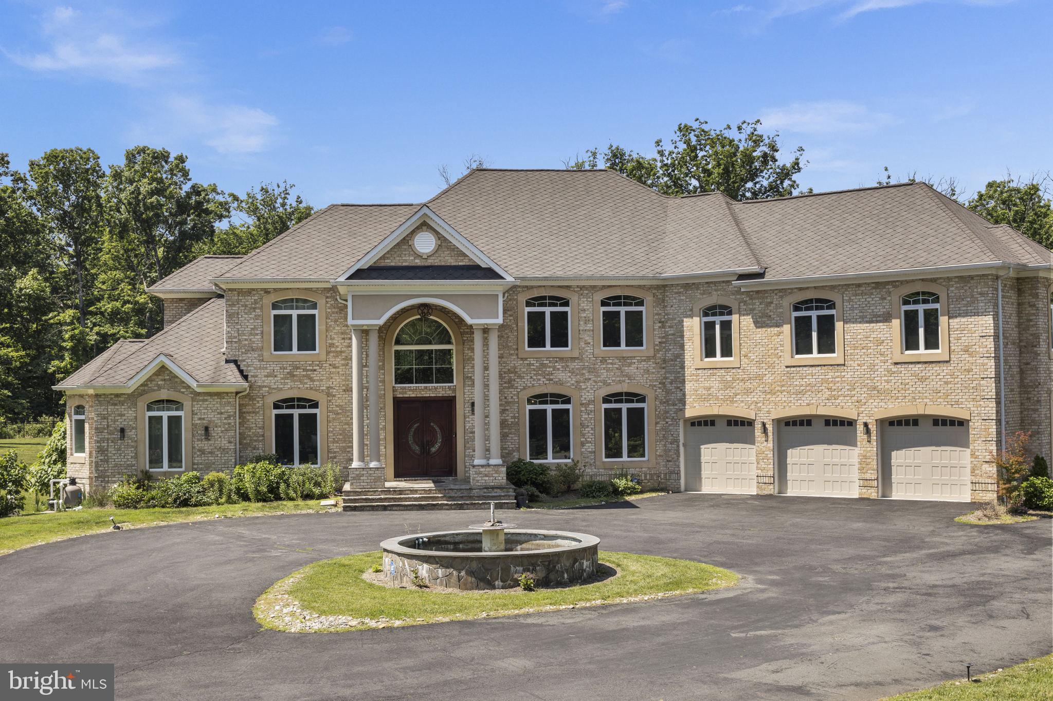5848 Doyle Road Clifton, VA 20124 - Photo 2 of 16