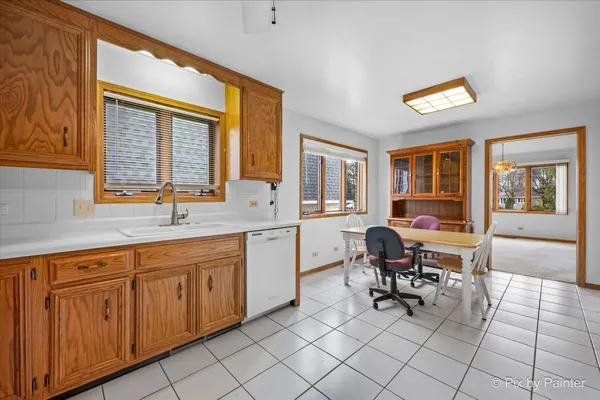 $1,250,000 | 920 North Northwest Highway, Park Ridge, IL 60068