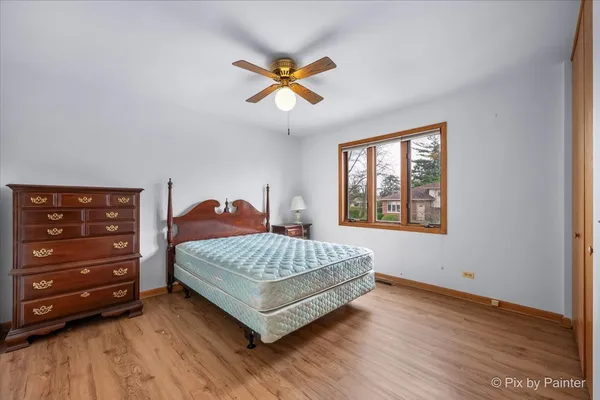 $1,250,000 | 920 North Northwest Highway, Park Ridge, IL 60068
