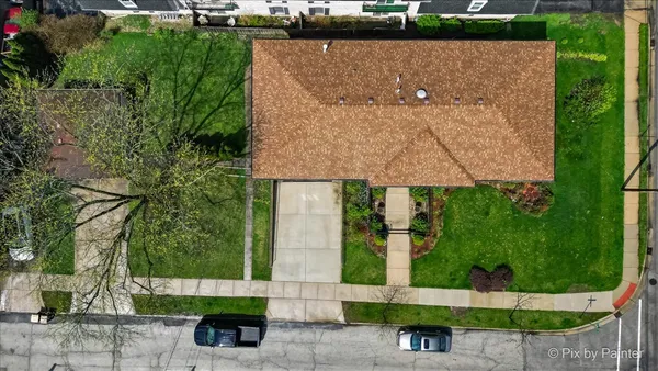 $1,250,000 | 920 North Northwest Highway, Park Ridge, IL 60068