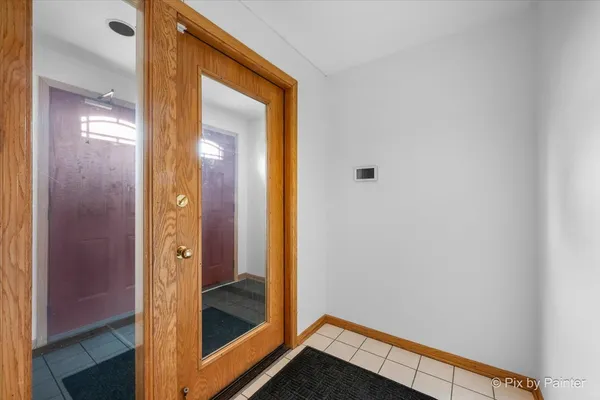 $1,250,000 | 920 North Northwest Highway, Park Ridge, IL 60068