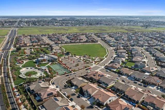 $1,399,888 | 525 Bacarra Street, Lathrop, CA 95330