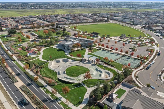 $1,399,888 | 525 Bacarra Street, Lathrop, CA 95330