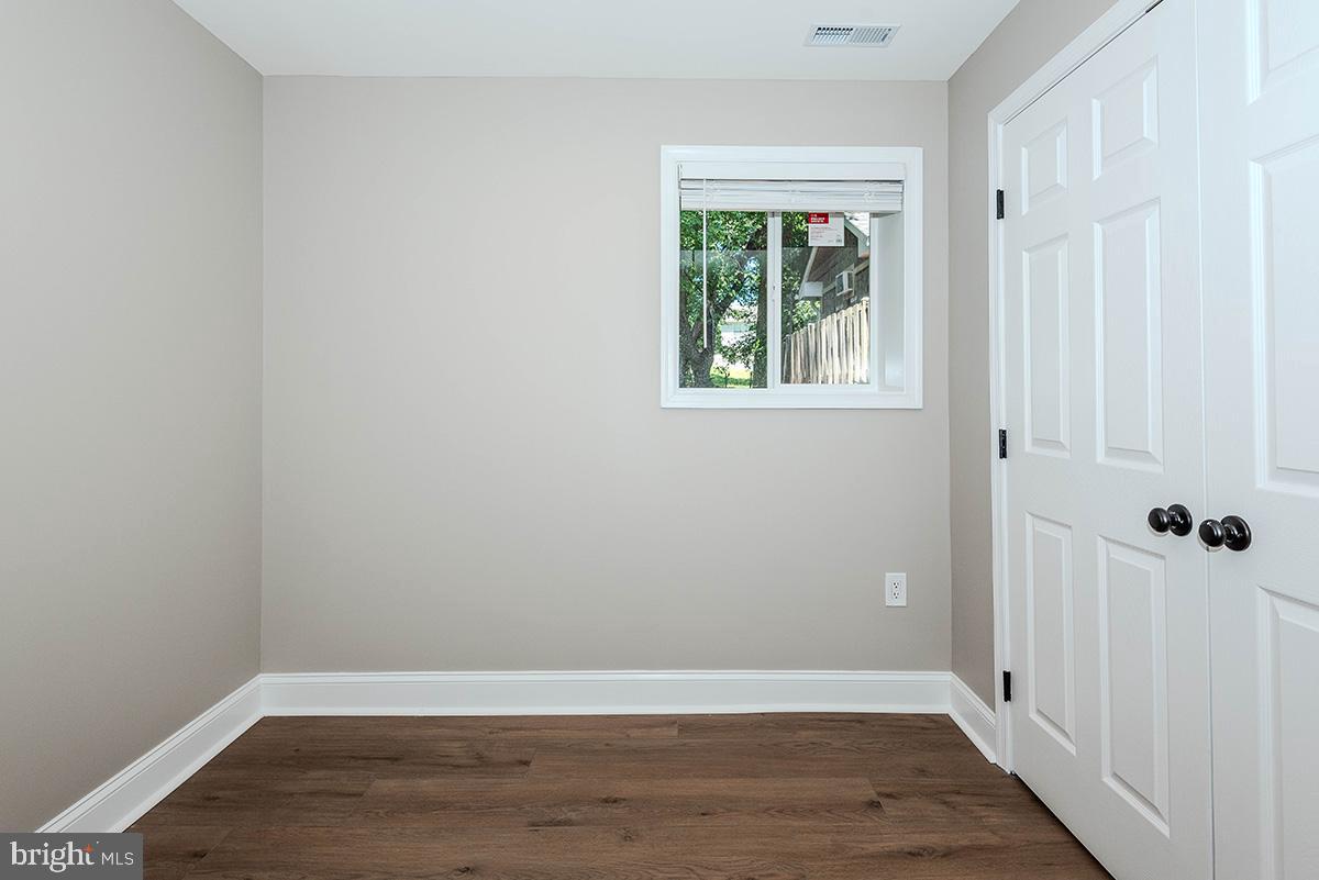 7730 Middlegate Court Pasadena, MD 21122 - Photo 31 of 51