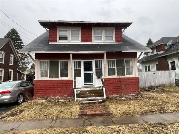 $139,000 | 210 South Rutland Street, Watertown, NY 13601