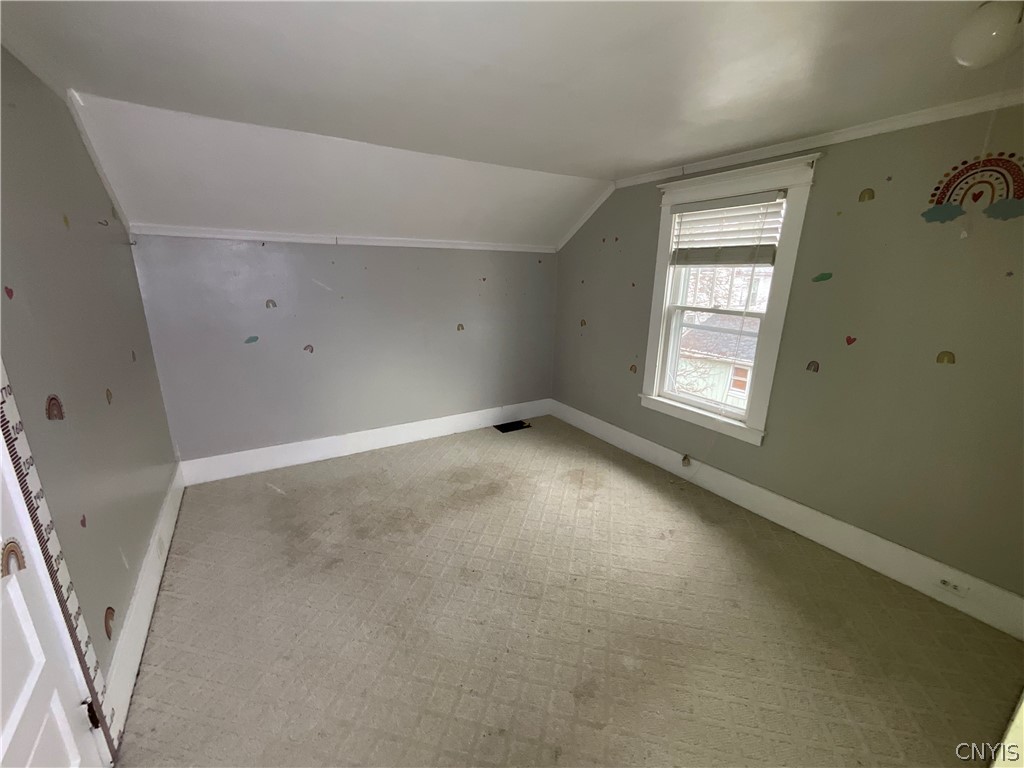 210 South Rutland Street Watertown, NY 13601 - Photo 15 of 25