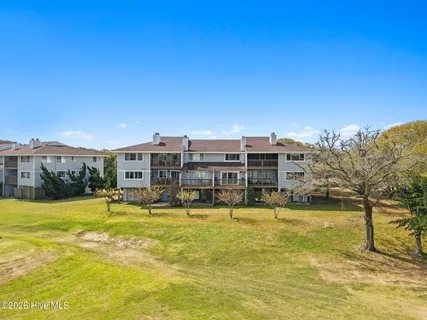$539,500 | 31 Foxfire Trace, Caswell Beach, NC 28465