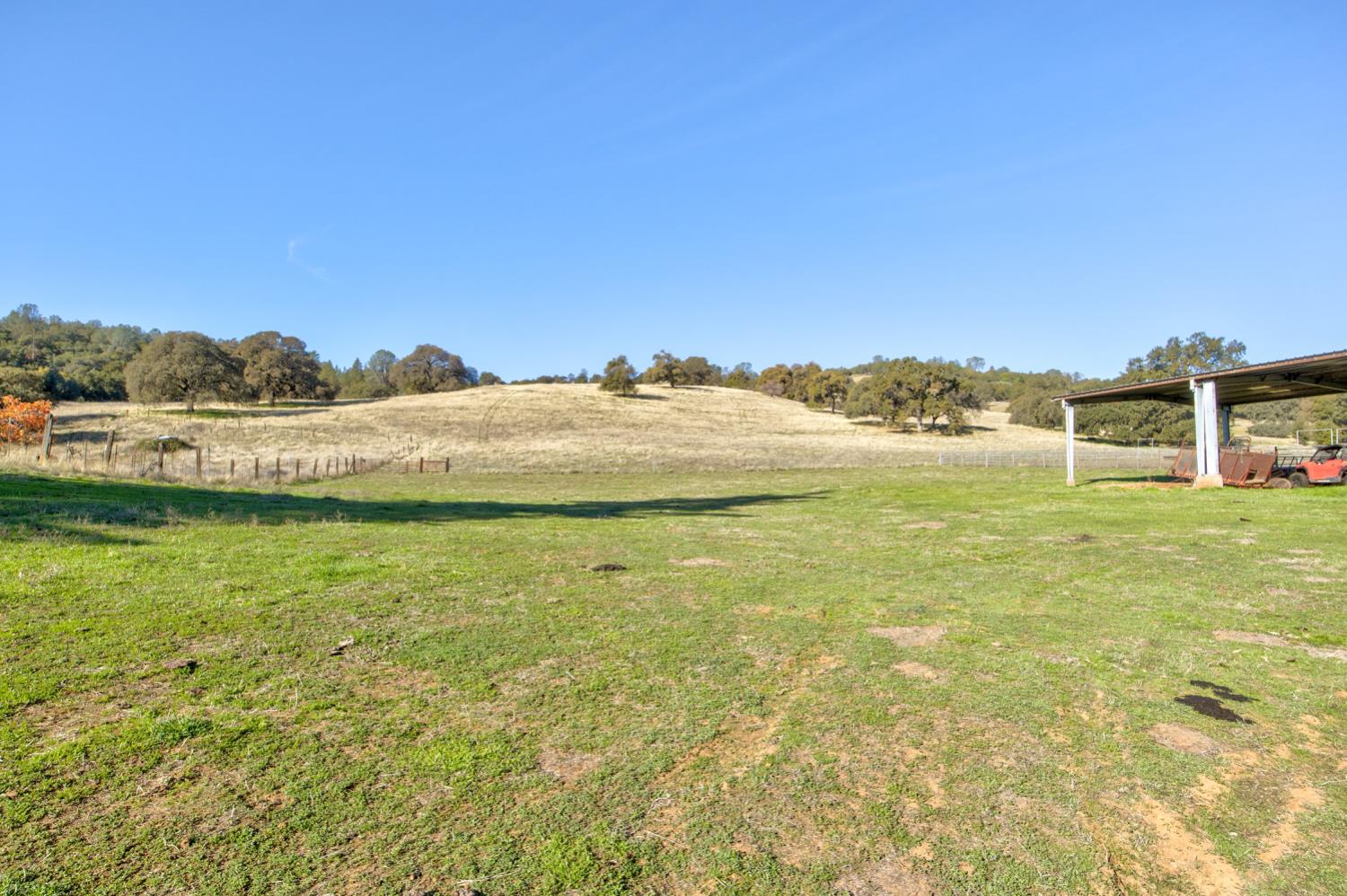 5700 Semor Drive Shingle Springs, CA 95682 - Photo 36 of 92 a view of an ocean and a mountain