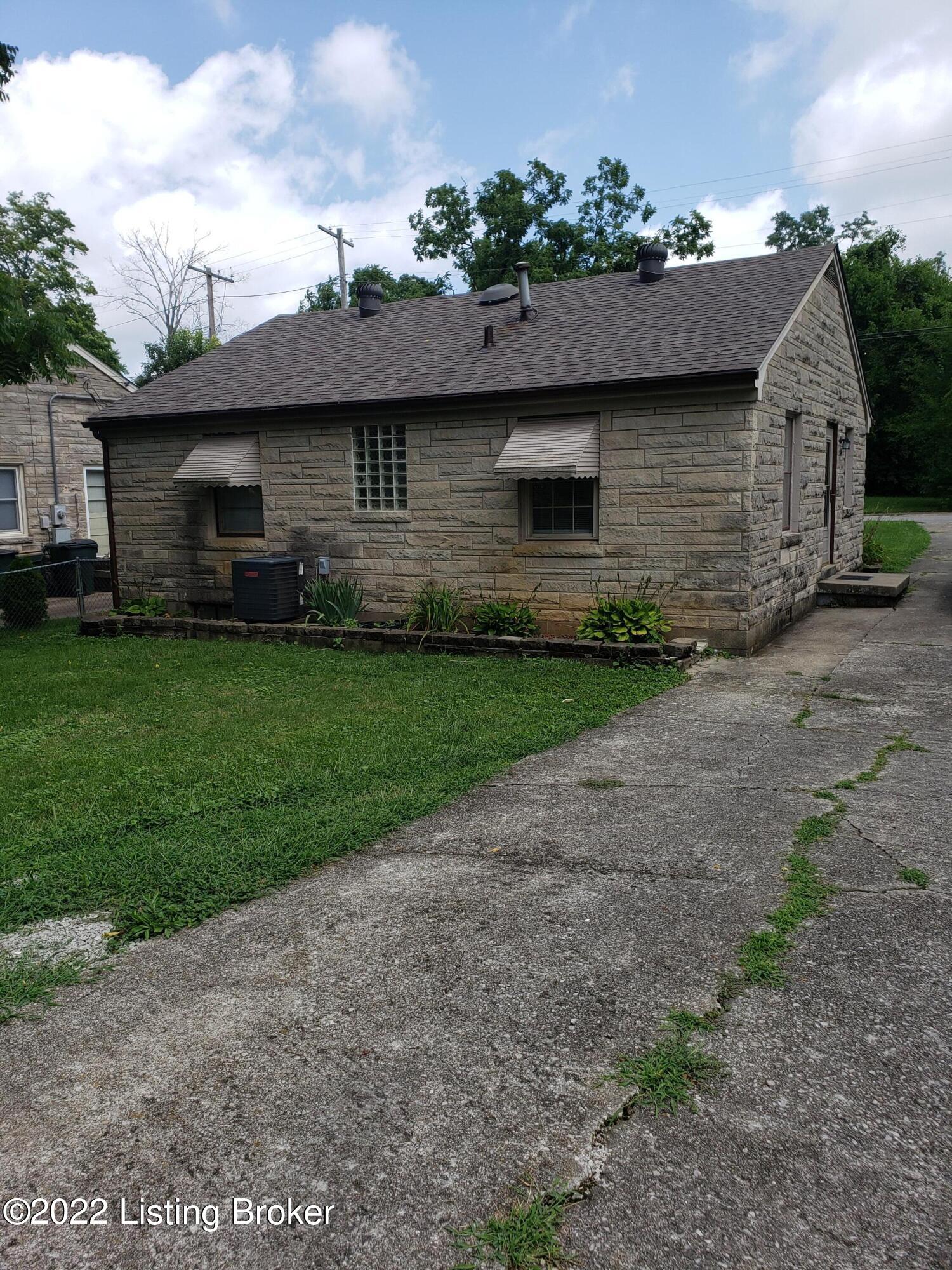 3624 Dell Road Louisville, KY 40299 - Photo 39 of 43 20220801_130438