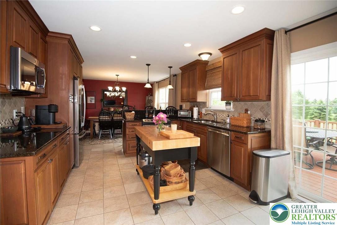 576 Batts Switch Road Nazareth, PA 18064 - Photo 12 of 39 full view of kitchen, notice the new recessed and