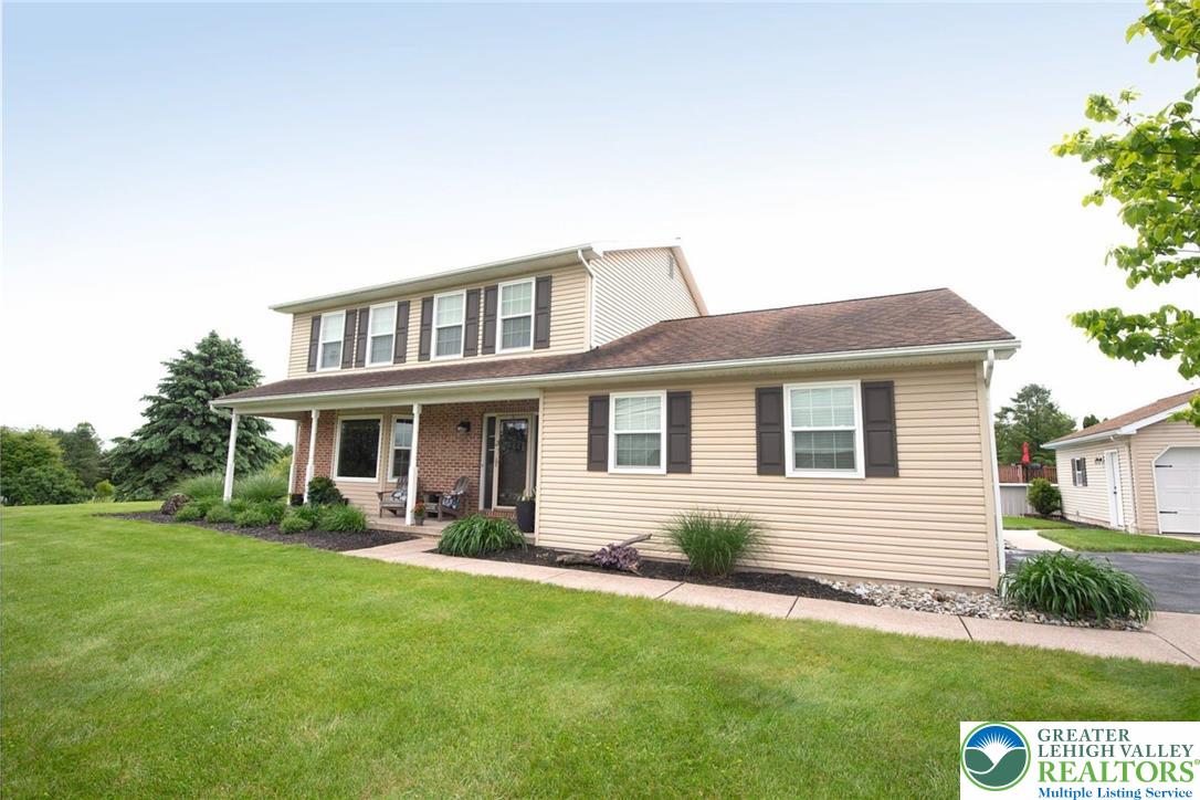 576 Batts Switch Road Nazareth, PA 18064 - Photo 2 of 39 Gallery Image 2