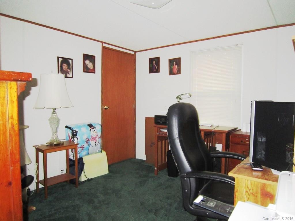20 Woods Road Fairview, NC 28730 - Photo 14 of 24 Gallery Image 14