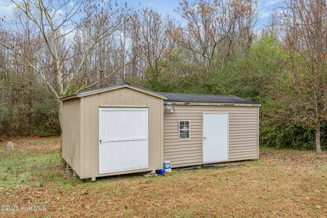 $182,000 | 7472 Edwards Road, Castalia, NC 27816
