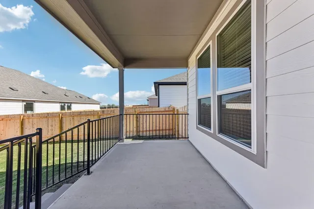 $338,990 | 6500 Smarty Jones Lane, Buda, TX 78610