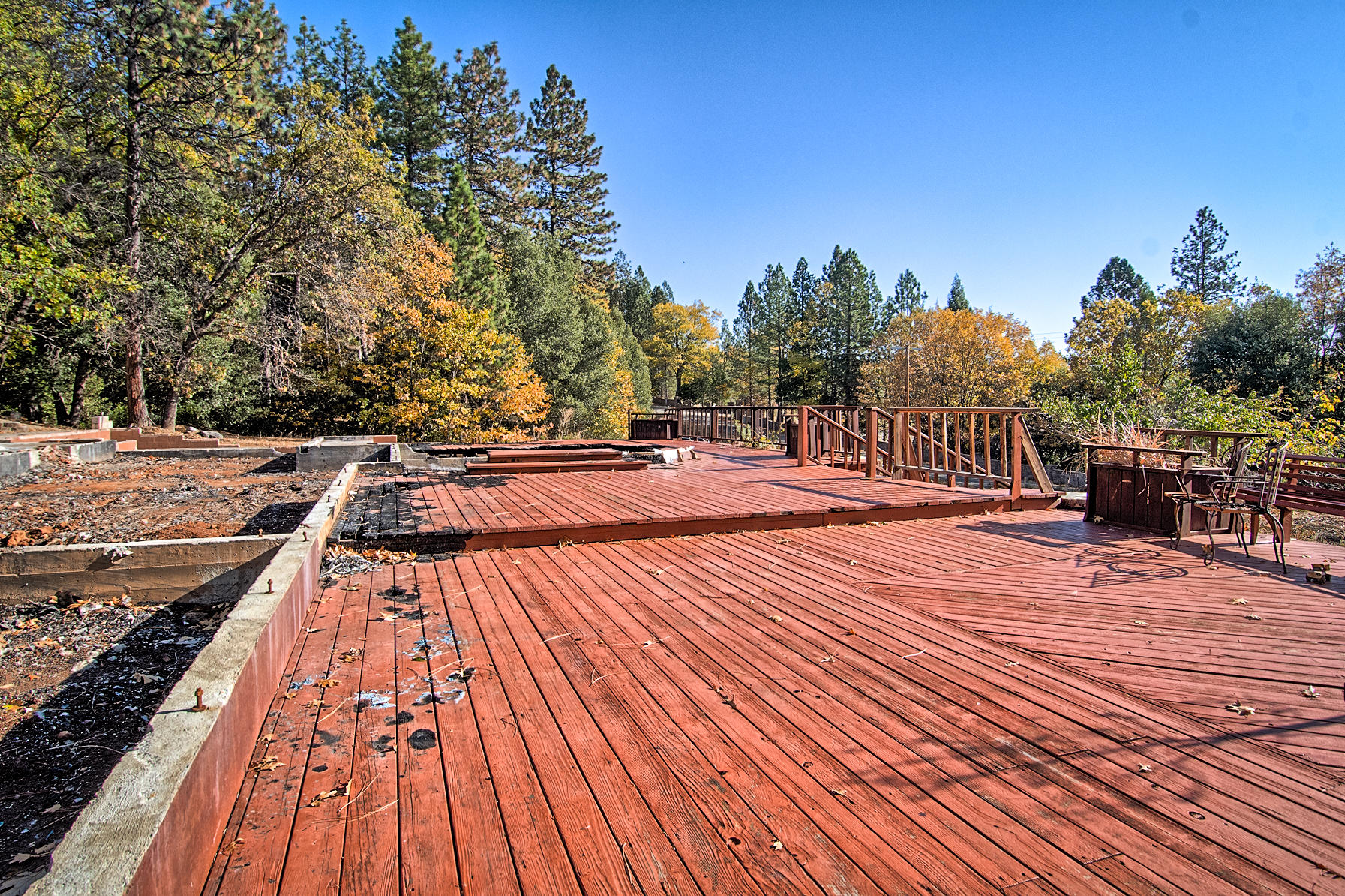 14681 Fern Road Whitmore, CA 96096 - Photo 36 of 37 a view of a backyard of the house