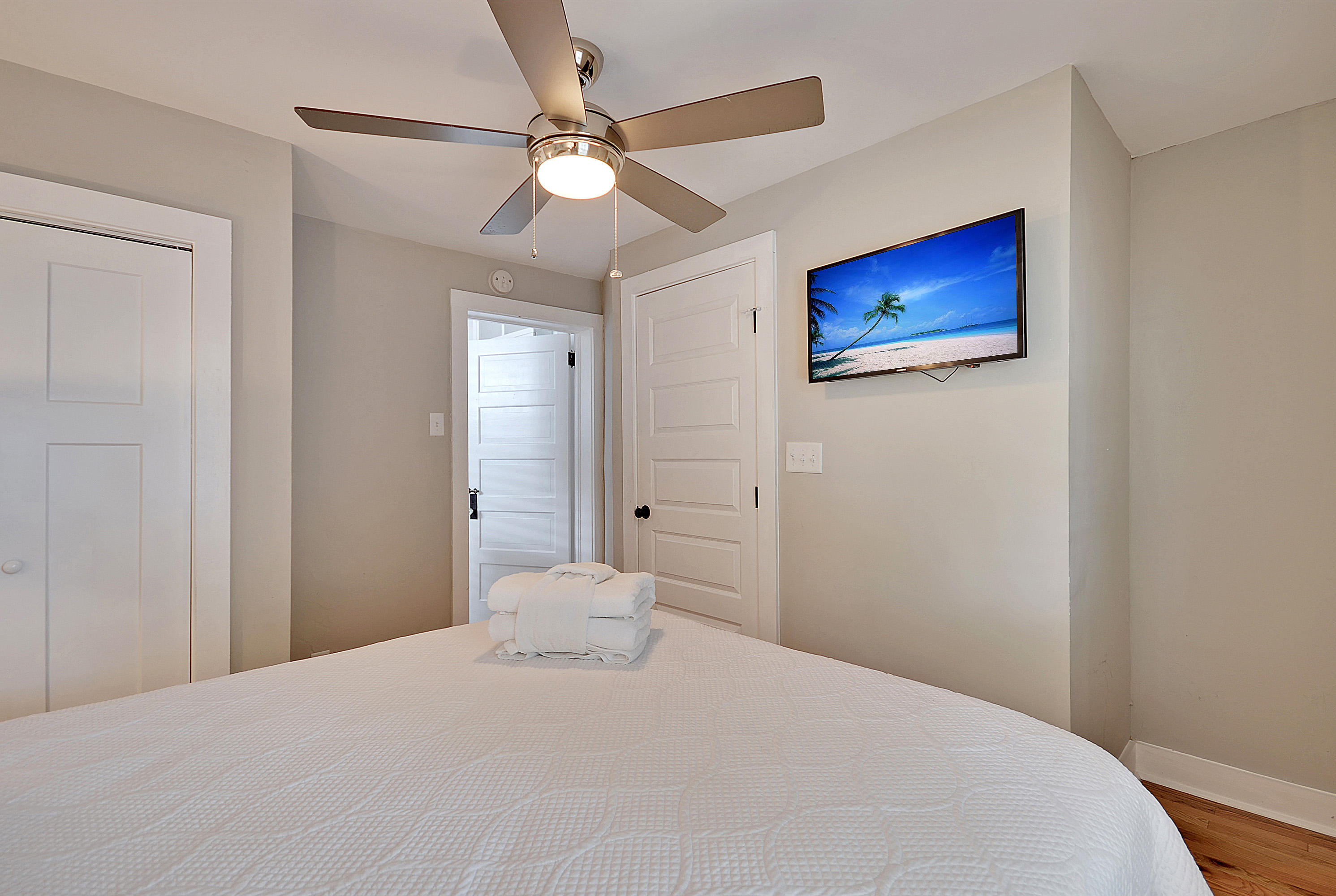 168 Spring Street Charleston, SC 29403 - Photo 31 of 38 DSC_0559_DSC_0565 copy