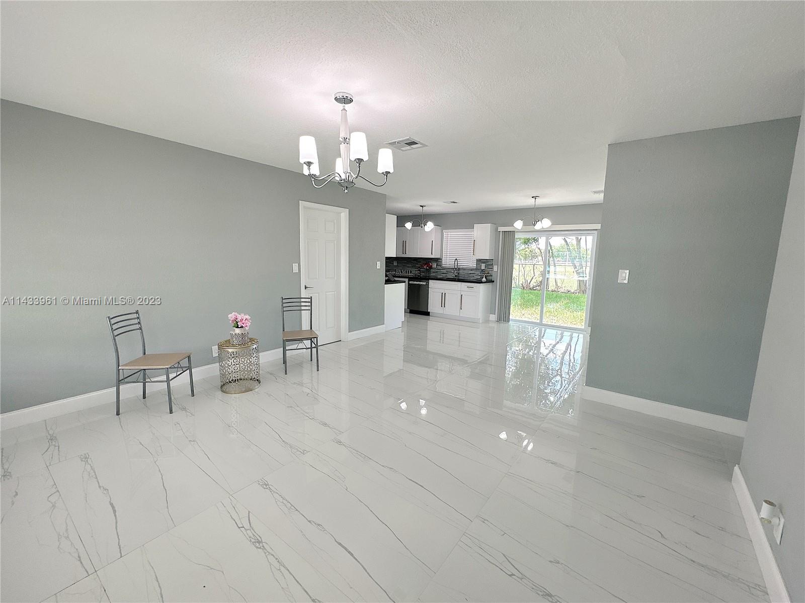 1460 Southwest 3rd Terrace Deerfield Beach, FL 33441 - Photo 13 of 100