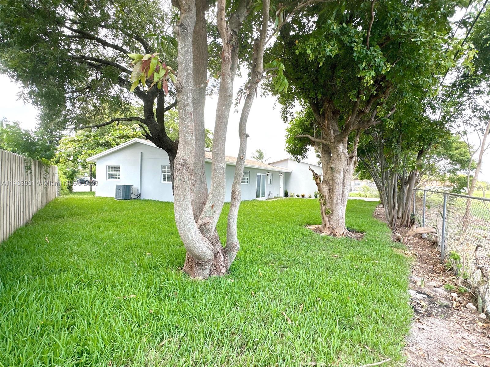 1460 Southwest 3rd Terrace Deerfield Beach, FL 33441 - Photo 80 of 100