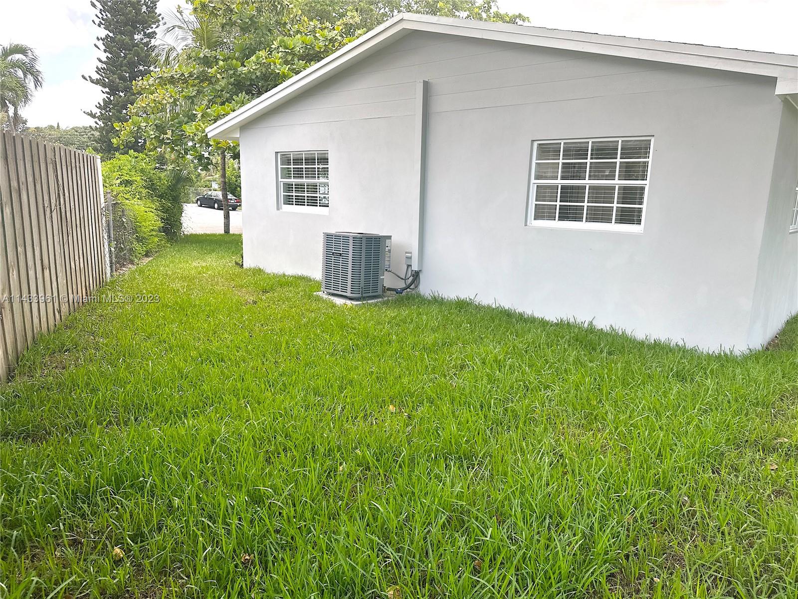 1460 Southwest 3rd Terrace Deerfield Beach, FL 33441 - Photo 82 of 100